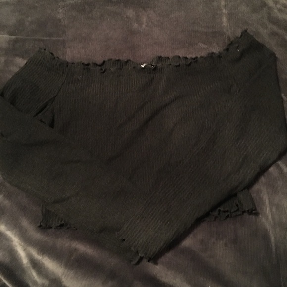 SHEIN Tops - Cropped off the shoulder top